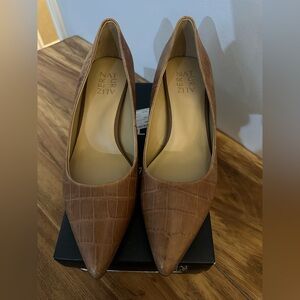Naturalizer Heels